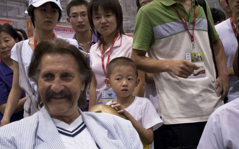 COLANI EXHIBITION \u2014 Luigi Colani \u2014 QINGDAO China \u2014 2009 | Bangert Projects