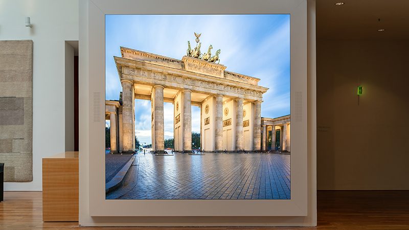 A BUILDING TALKS TO THE VISITORS \u2014 Landesvertretung Baden-Württemberg \u2014 Berlin, Germany \u2014 2020 | Bangert Projects